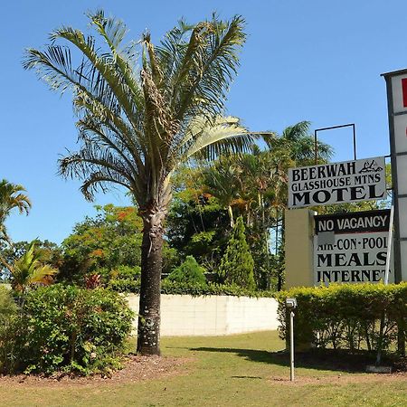 Beerwah Glasshouse Motel Eksteriør bilde